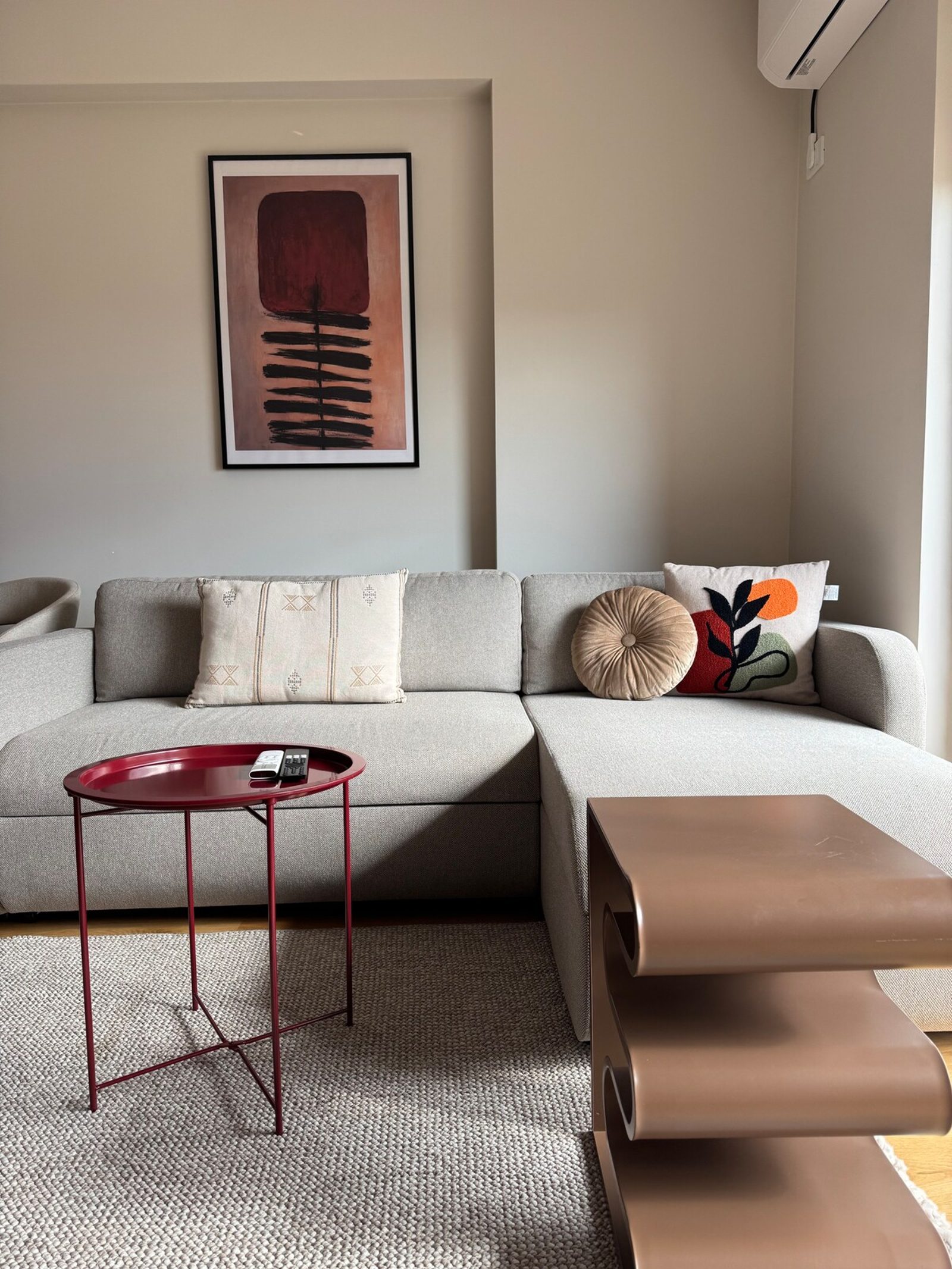 Redboxstays - Apartament Luksoz me Stil Nordik – Prishtina photo 2