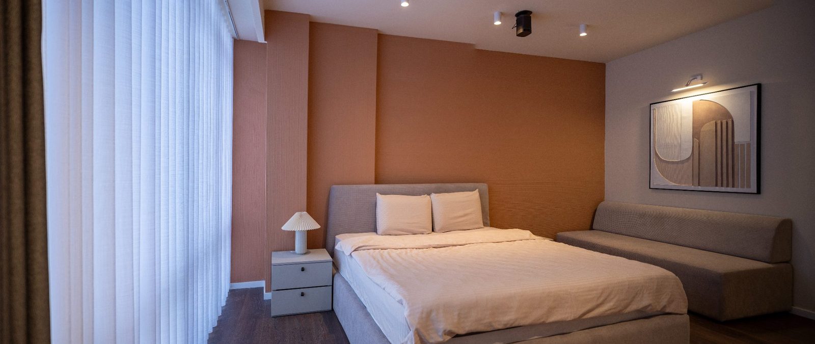 Double Room with Private Bathroom - Luna 1 – Prishtina photo 2